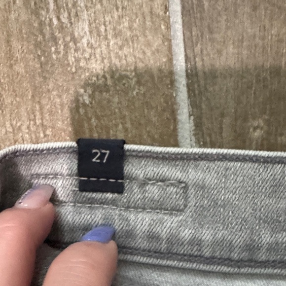 Citizens Of Humanity Rocket Crop High Rise skinny Jeans in Light Gray - Picture 3 of 12